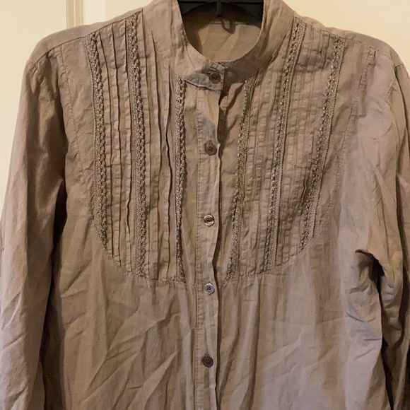 Women - Picture 2 of 2